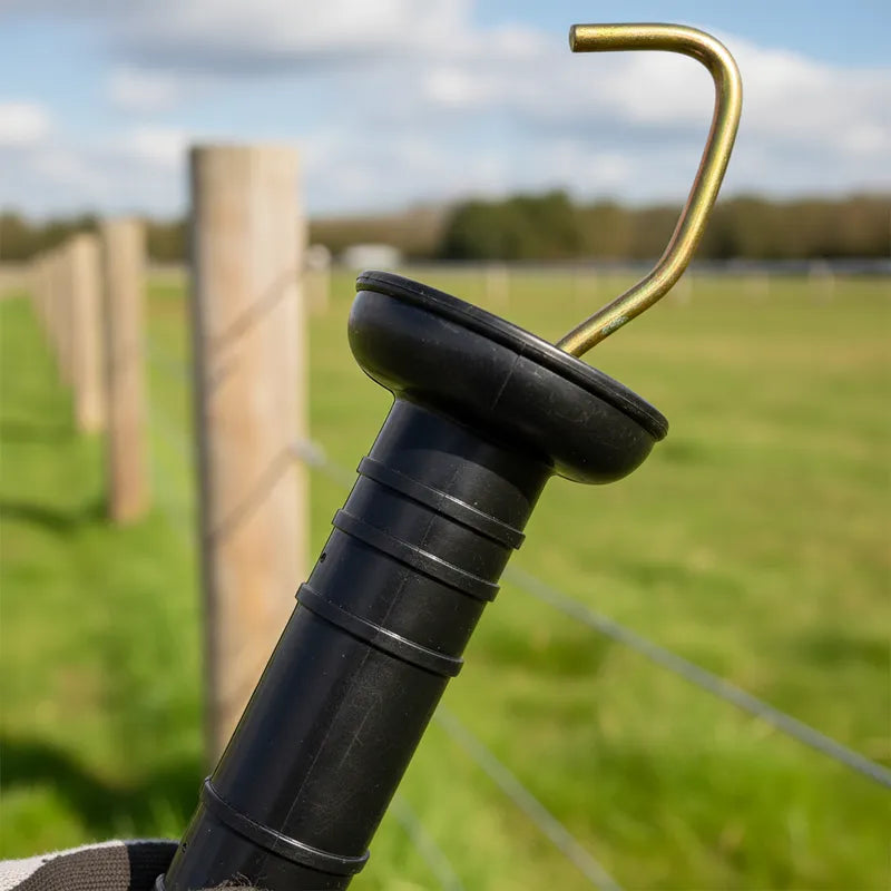 Manija plástica con resorte para portera GANADER®