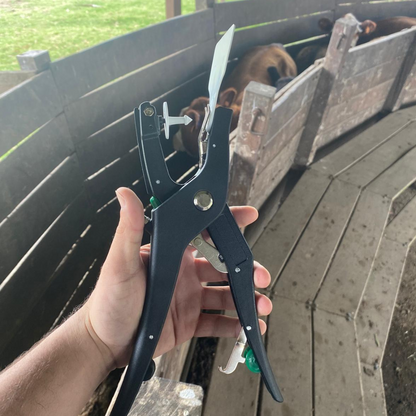 Pinza Flex para Caravanas GANADER®